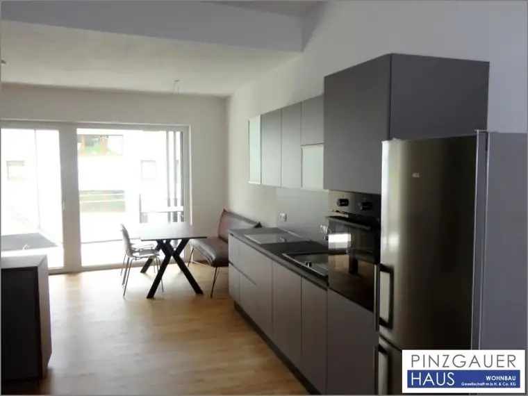 Möblierte Neubau-Mietwohnung / Erstbezug in äußerst ruhiger Lage in Viehhofen - 44 m²