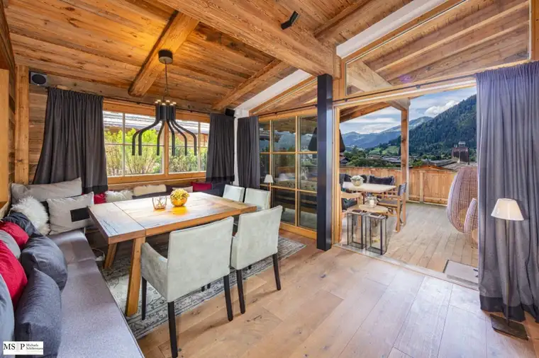 Reith bei Kitzbühel: Exklusives Alpen-Chalet in sehr guter Lage mit top Ausstattung zu verkaufen