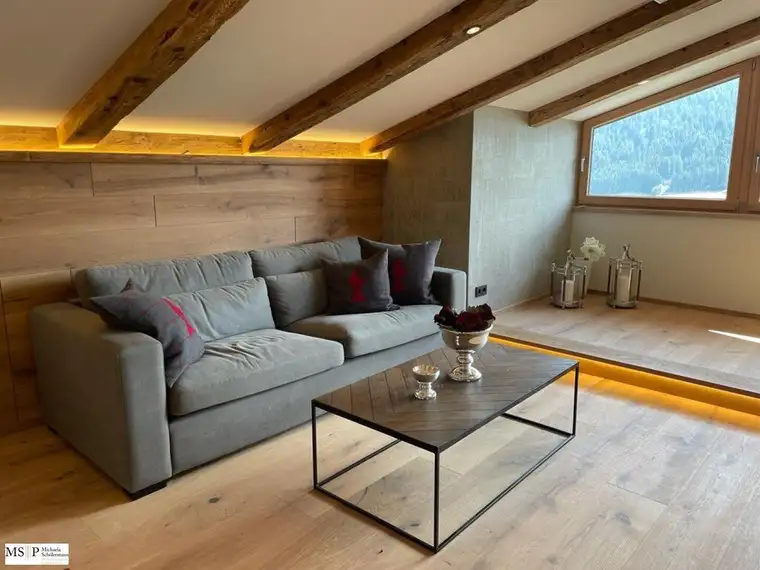 Kirchberg in Tirol: Charmante Maisonette-Wohnung auf der Sonnseite