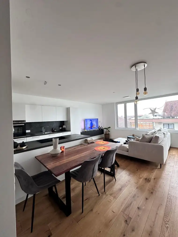 Dachterrassentraum!- 3 Zimmer Wohnung mit Charme! Top 14