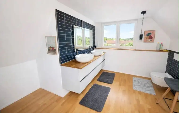 Einfamilienhaus in Graz, 220m², 5 Zimmer, Garten, Garage, 2 Stellplätze