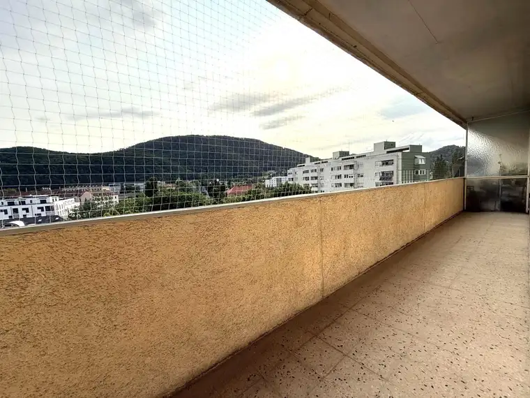 Helle Wohnung mit traumhaftem Balkon - schnell Termin vereinbaren