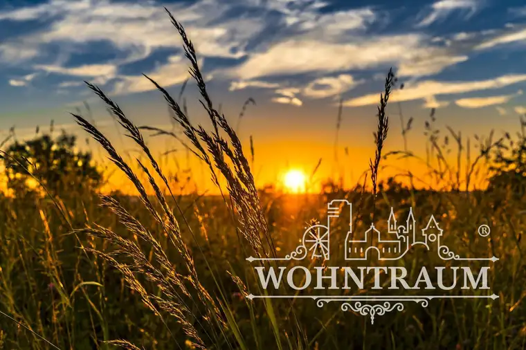 TRAUMHAFTE WOHNUNG - LUXURIÖSE AUSSTATTUNG + PHOTOVOLTAIK inklusive Strom + Klimaanlage + schnell Termin vereinbaren