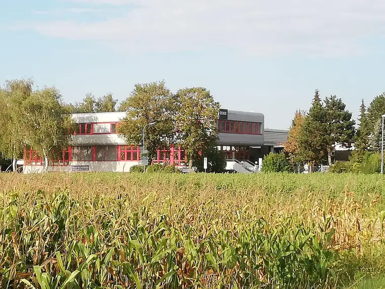 Gewerbeobjekt – GRUND parzelliert ab 1000m² / in Summe 1,7 ha - im Gewerbepark St. Andrä Wördern