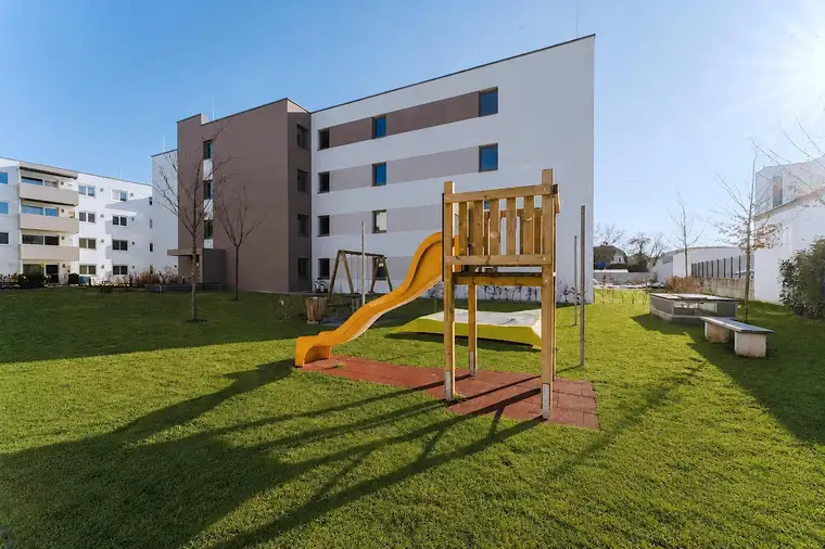 2-Zimmer-Wohnung mit AUSSICHT &amp; sehr PREISWERT - Erstbezug
