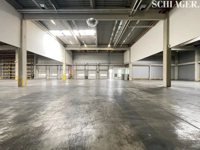 Flexible Hallen- und Büroflächen in Lebring
