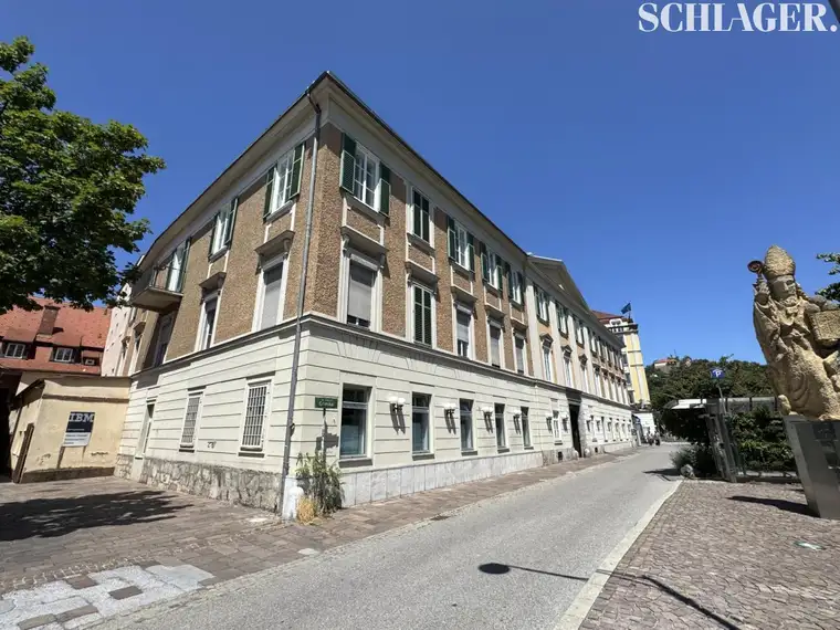 Schönes Altbaubüro - Top Lage an der Mur