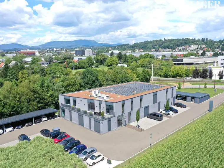Exklusiver Firmenstandort mit Lagerhalle und Büroflächen!
