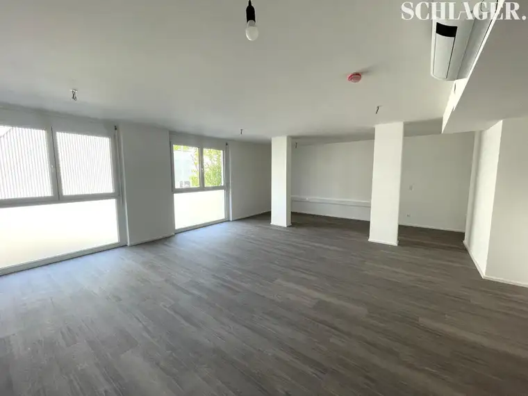 Erstbezug Büro in Lend