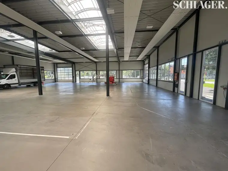 Modernes Betriebsobjekt mit optimaler Verkehrsanbindung
