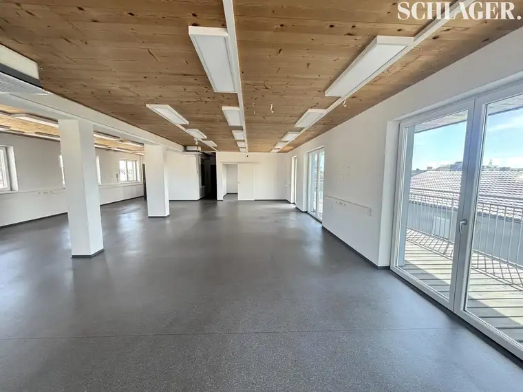 Büro mit Terrasse in Graz-Straßgang