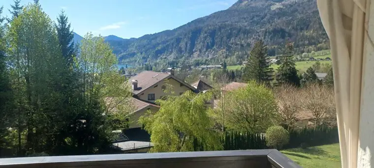 Einraumwohnung mit großem Balkon in ruhiger Lage