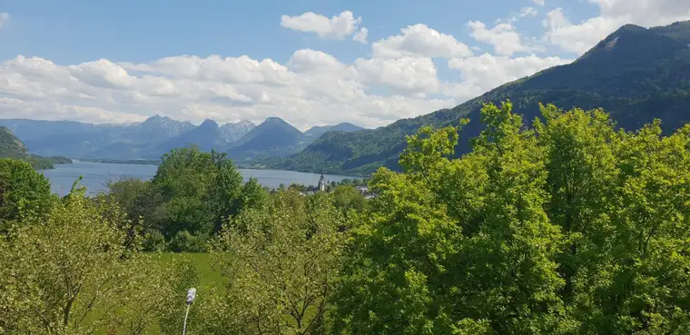 Zweizimmerwohnung in sonniger Lage mit schönem Blick zu vermieten