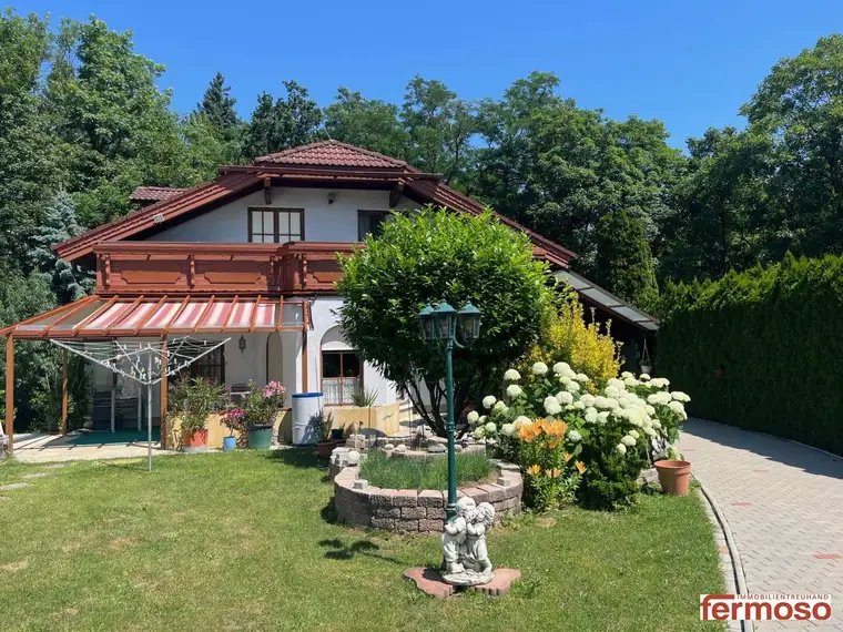 Familien-Traum, am Waldrand