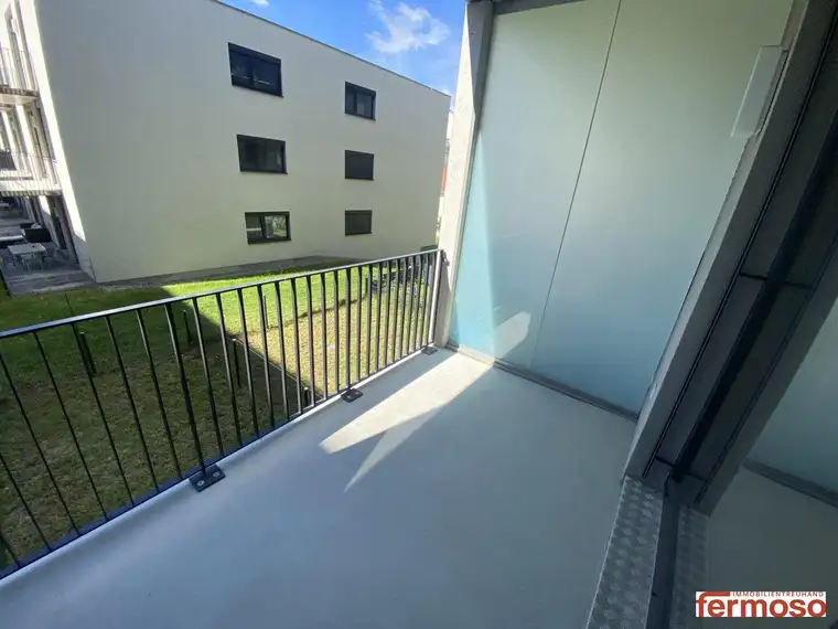 Moderne Garconniere mit Loggia – durchdacht, hell &amp; sofort beziehbar