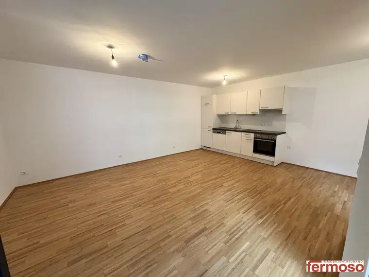 Moderne 2-Zimmer-Wohnung mit Loggia, Einbauküche &amp; Fußbodenheizung im 5. Stock, Wien 1200!