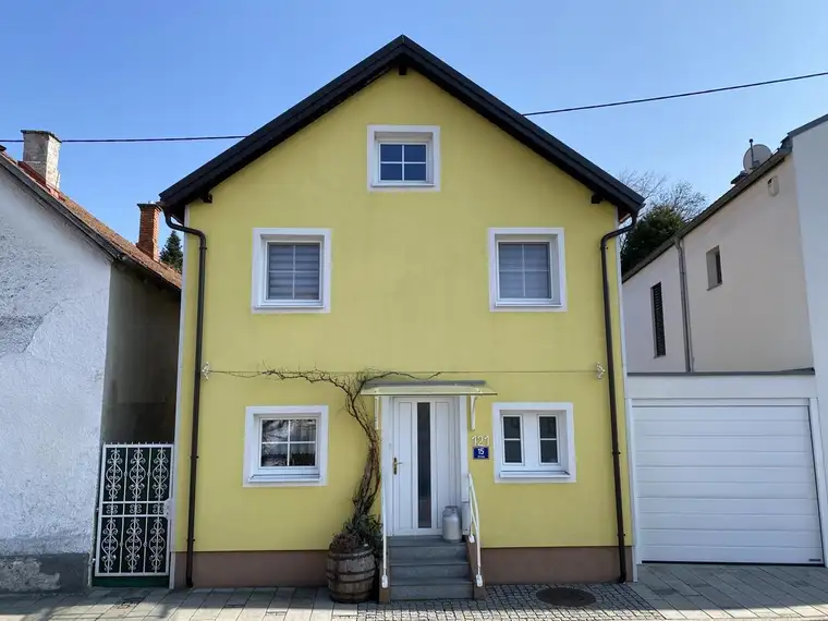 Klein. Fein. Mein.Charmantes Einfamilienhaus mitWohlfühlgarten in Reichersberg