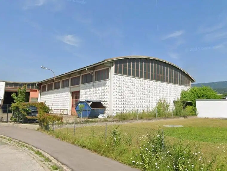 Großzügige Lagerhalle in Villach-Lind