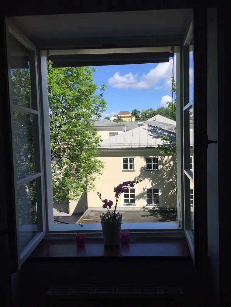 Traumhaftes Wohnen All-Inclusive (mind. 1 bis max. 6 Monate für 1-2 Personen) in historischem Stadthaus aus dem 14. Jhd. - direkt am Festungsberg Hohen Salzburg (privat, keine Prov.)! 