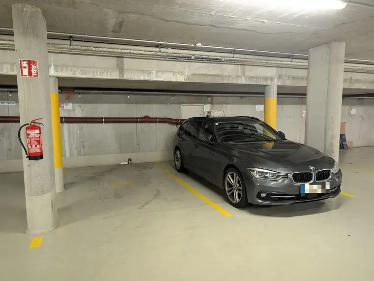 Tiefgaragenstellplatz Zentrum- Ringstraße 7-11, Wels