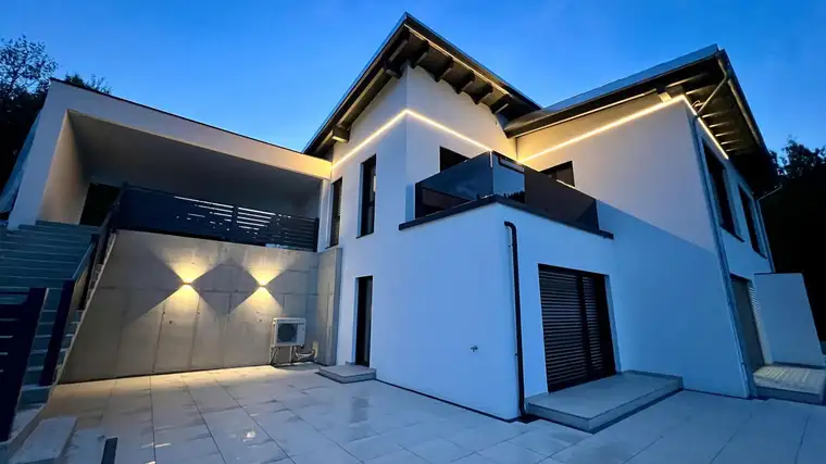 Moderne Doppelhaushälfte mit Panoramaaussicht in Kapfenberg