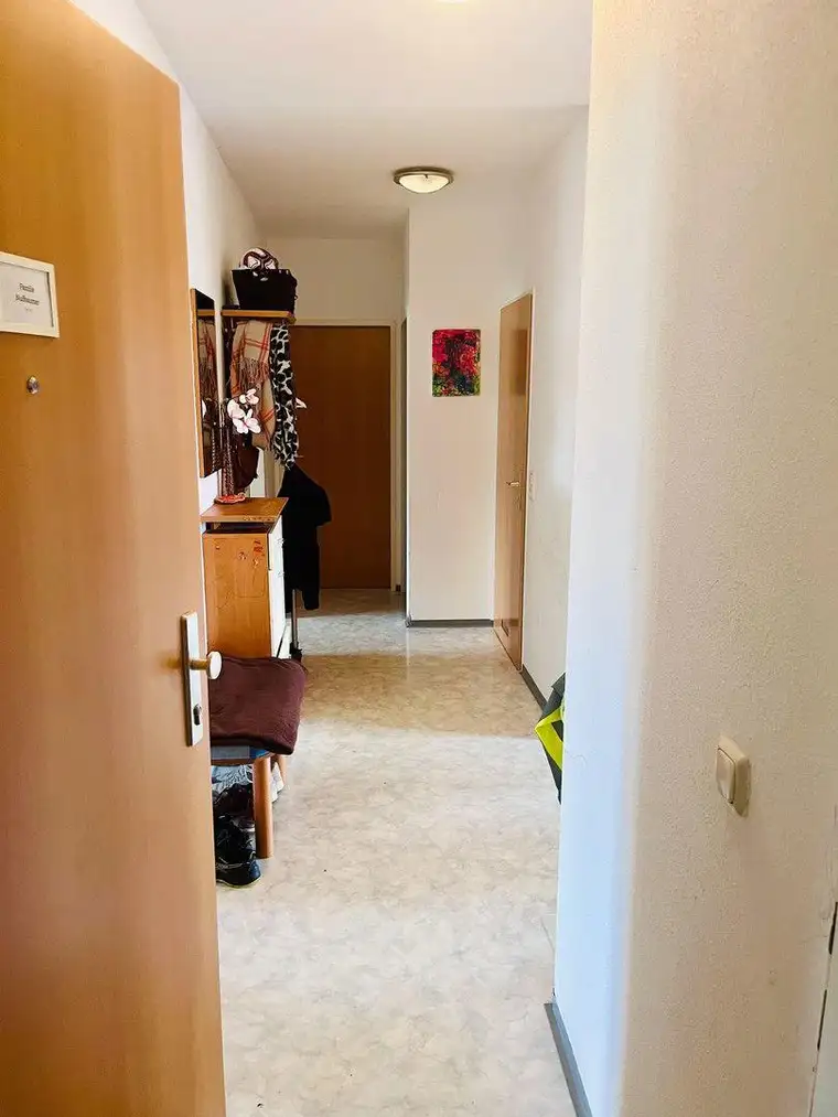 Lichtdurchflutete 4-Zimmer-Wohnung – ideal für Familien oder Paare mit Platzbedarf