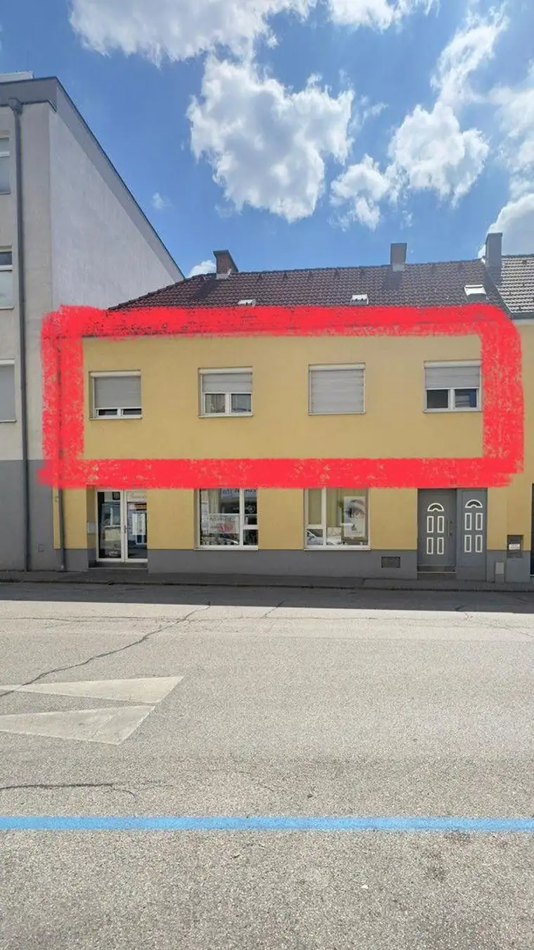 PRIVAT 4-Zimmer-Familienwohnung mit Keller Wie im eigenen Haus