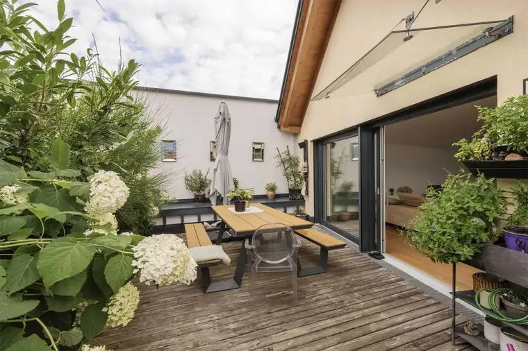 Hallo,Sie haben mich noch nicht entdeckt? eine große 2-Zimmer Dachterrassenwohnung in Mondsee