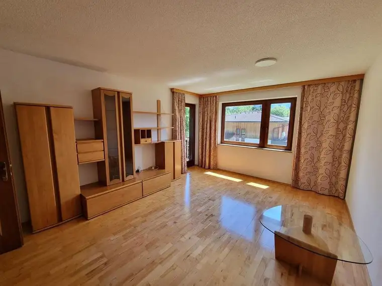 Lechaschau 3 Zimmer Wohnung mit Balkon und Garage ruhige Lage
