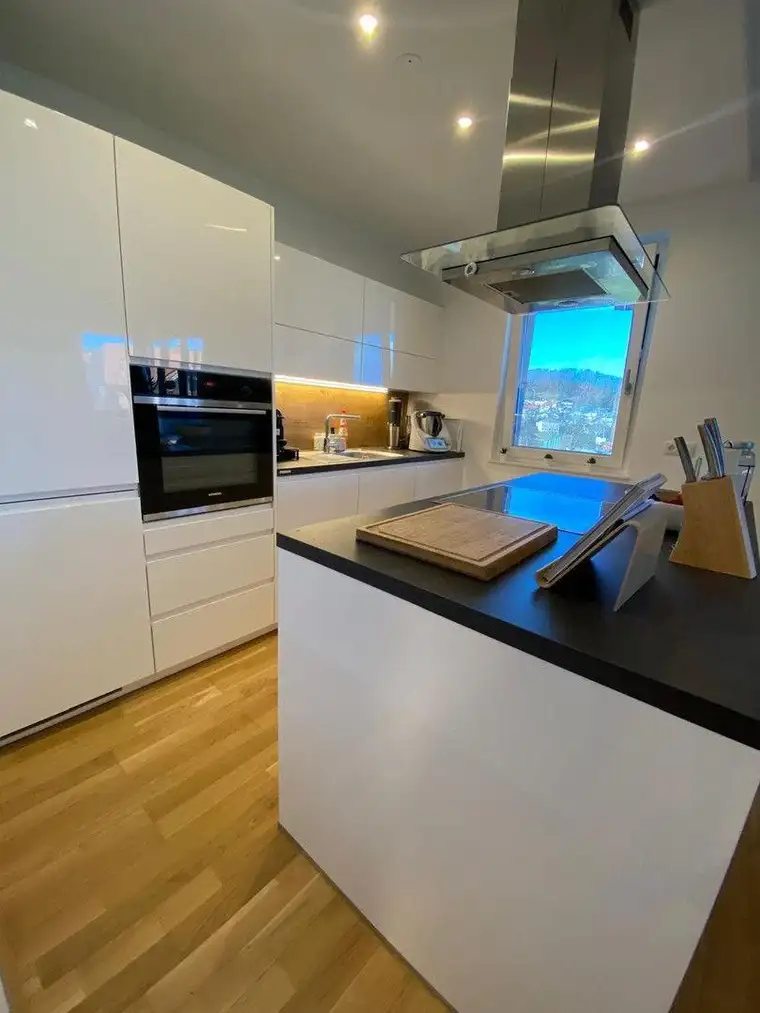 Exklusive 3-Zimmer-Wohnung mit großem Balkon &amp; 2 Parkplätzen – Wohnen im Herzen von Mattsee