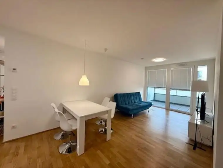 Komplett eingerichtete 2 Zimmer Wohnung mit Deckenkühlung nächst U3 Kendlerstrasse