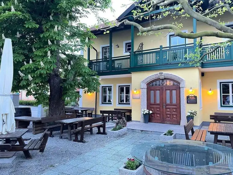 Gasthaus &amp; Einfamilienhaus in Kirchdorf am Inn (OÖ)