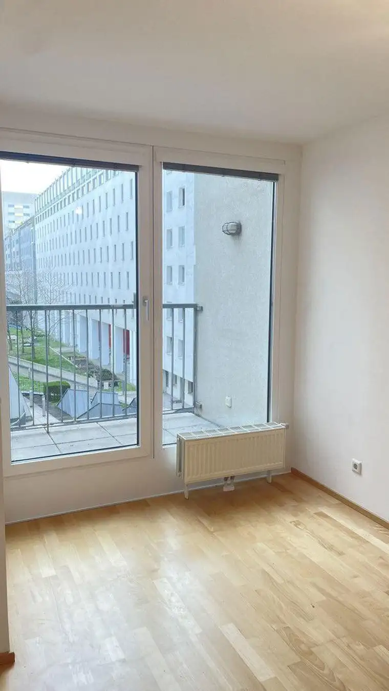 Familie PUR - direkt bei der Donau, 4 Zimmer Maisonette mit Freifläche