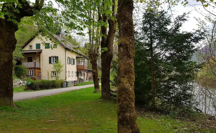 Wohnen im Salzsteigerhaus im Zentrum Bad Ischl - im Maxquellpark a.d. Traun
