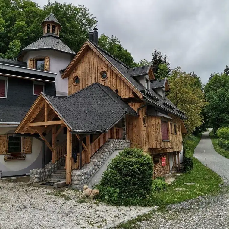 Liebhaber Anwesen - Landhaus - großzügiges Grundstück - absolute Ruhelage