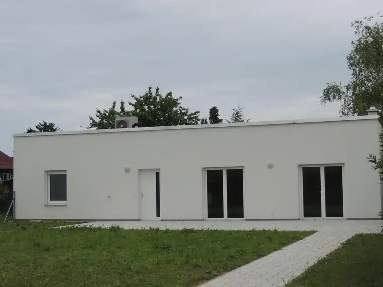 Einfamilienhaus mit Grundstück provisionsfrei