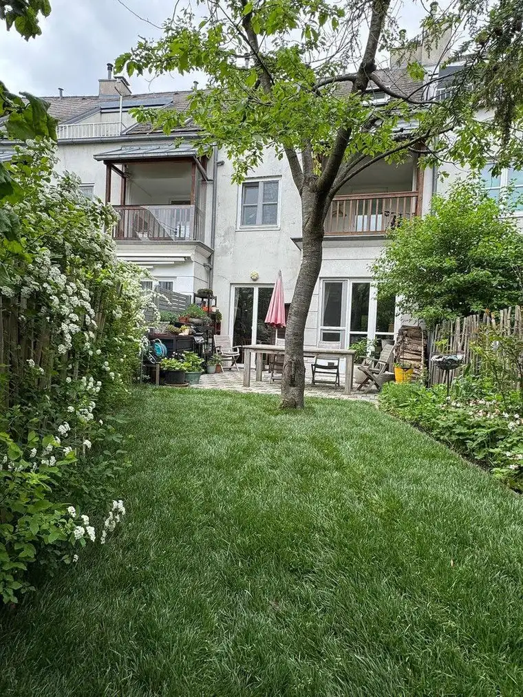Wien-Rodaun, 6 Zi. Reihenhaus, Dachterrasse, Loggia, Garten, verkehrsgünstig, familienfreundlich