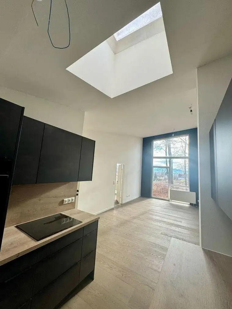 ERSTBEZUG nach Renovierung! Ansprechende 2-Zimmer-Wohnung mit EBK in Bürmoos