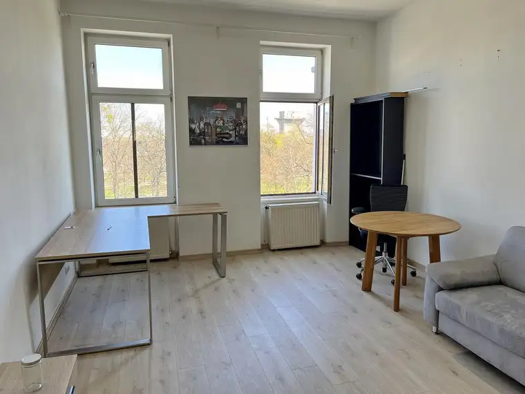 Schöne 2 Zimmer- Wohnung im 2. Bezirk direkt am Augarten (Nur privat – keine Maklerprovision)