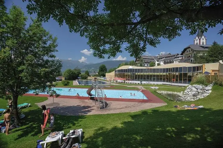 Schönes Südseitiges Haus mit Bauparzelle im Sonnen -reichsten Ort Österreich