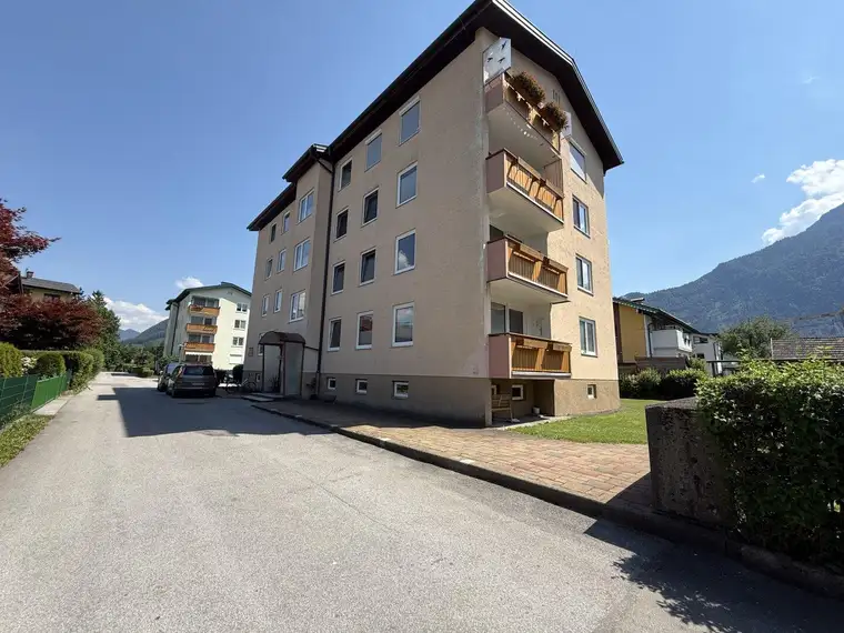 Charmante Garçonnière mit Balkon in Golling – Ideal für Singles, Paare oder Anleger