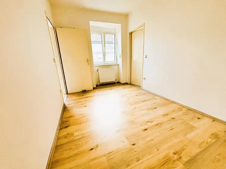 Erdgeschosswohnung mit Blick an die Donau