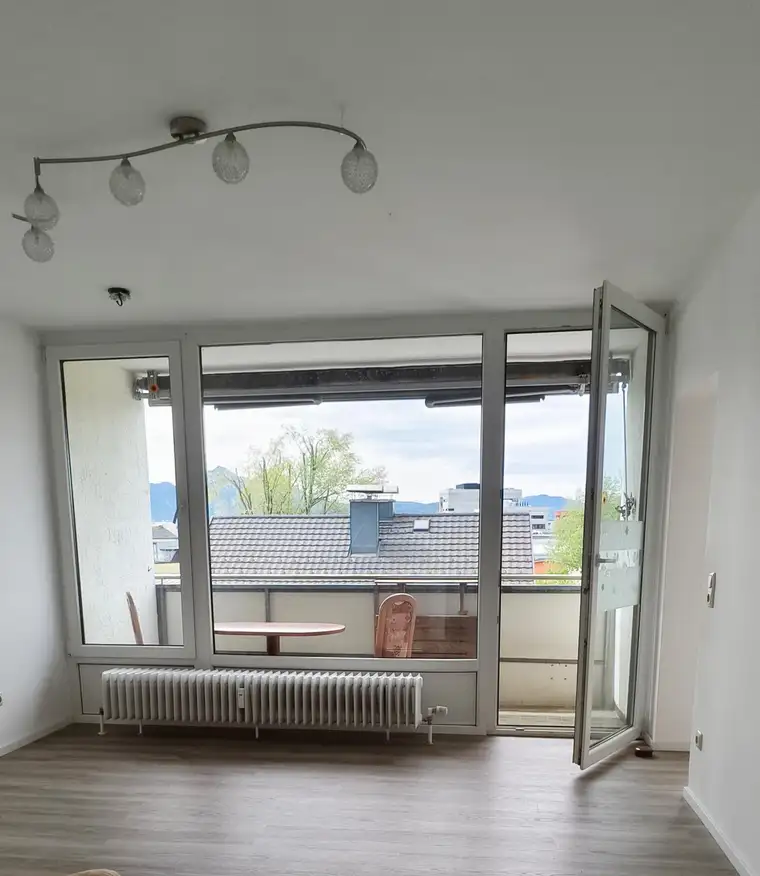 Salzburg-Itzling - 2-Zi-Wohnung mit Loggia