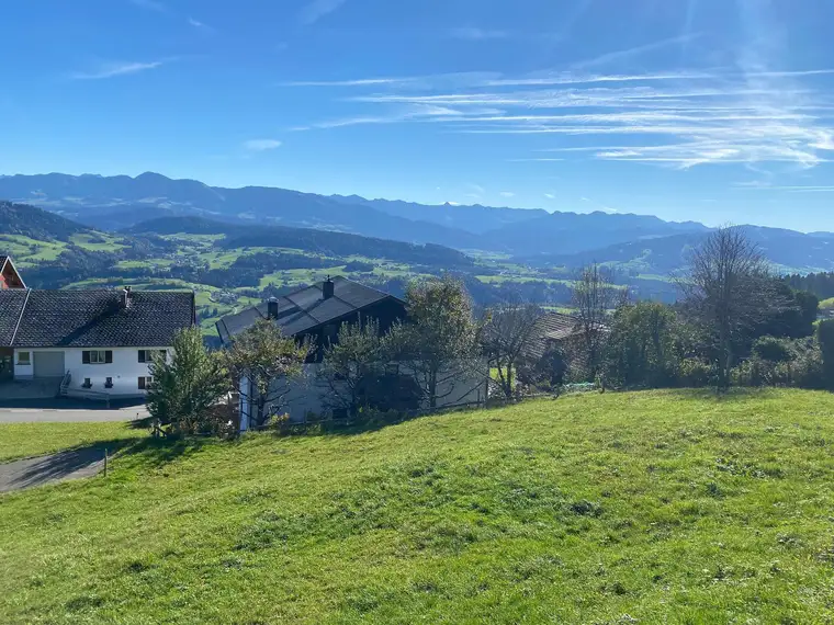 Exklusives Grundstück am Südhang von Sulzberg mit einmaliger Bergsicht