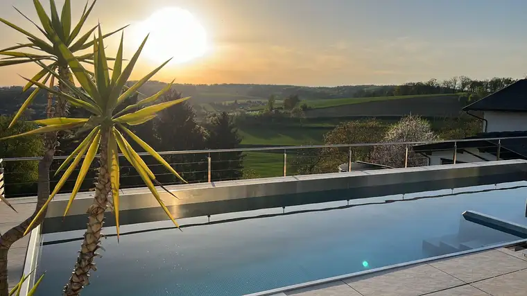 DB IMMOBILIEN | Exklusives Niedrigenergiehaus im Weinviertel mit traumhafter Aussicht und modernster Ausstattung