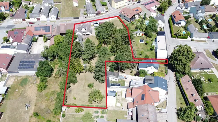 DB IMMOBILIEN | Großes Grundstück ° Bauland-Agrar Widmung ° mit viel Potenzial und sanierungsbedürftigem Haus zu kaufen!
