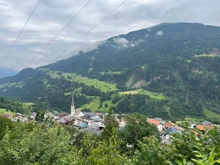Sehr schönes Anwesen mit traumhaftem Gebirgsblick im Pitztal (Tirol)