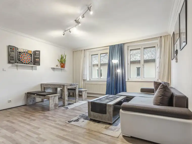 EINLADENDE 3-ZIMMER-WOHNUNG MIT BALKON-WOHLFÜHLEN IN HALLEIN