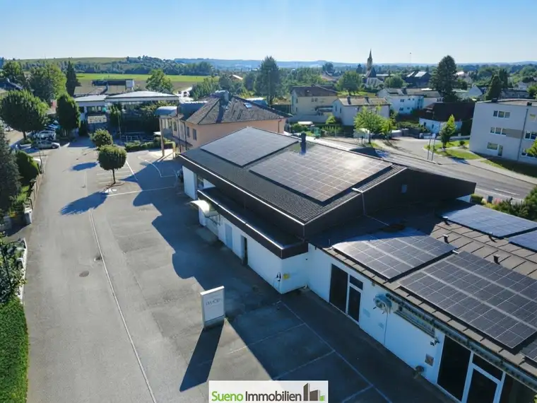 Große Gewerbehalle in Wilhering – ideale Verkaufs-, Ausstellungs- und Lagerhalle