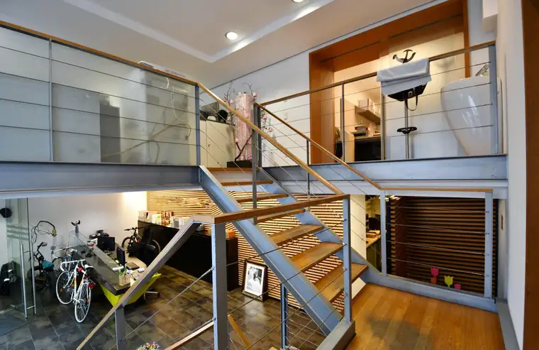 Charmantes Altbau Büro, Werkstätte und Lager Nähe Augarten